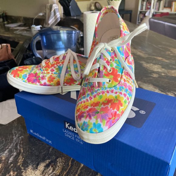 Keds Pink Multi Color Floral Sneaker - Picture 2 of 3